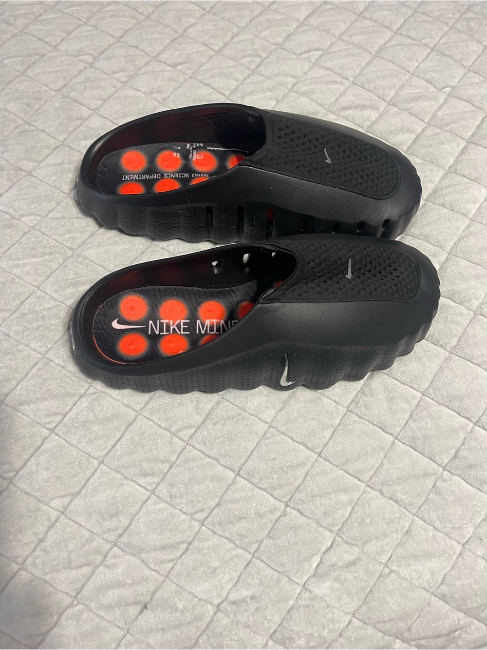 Nike Mind 001 Black Chrome Slide